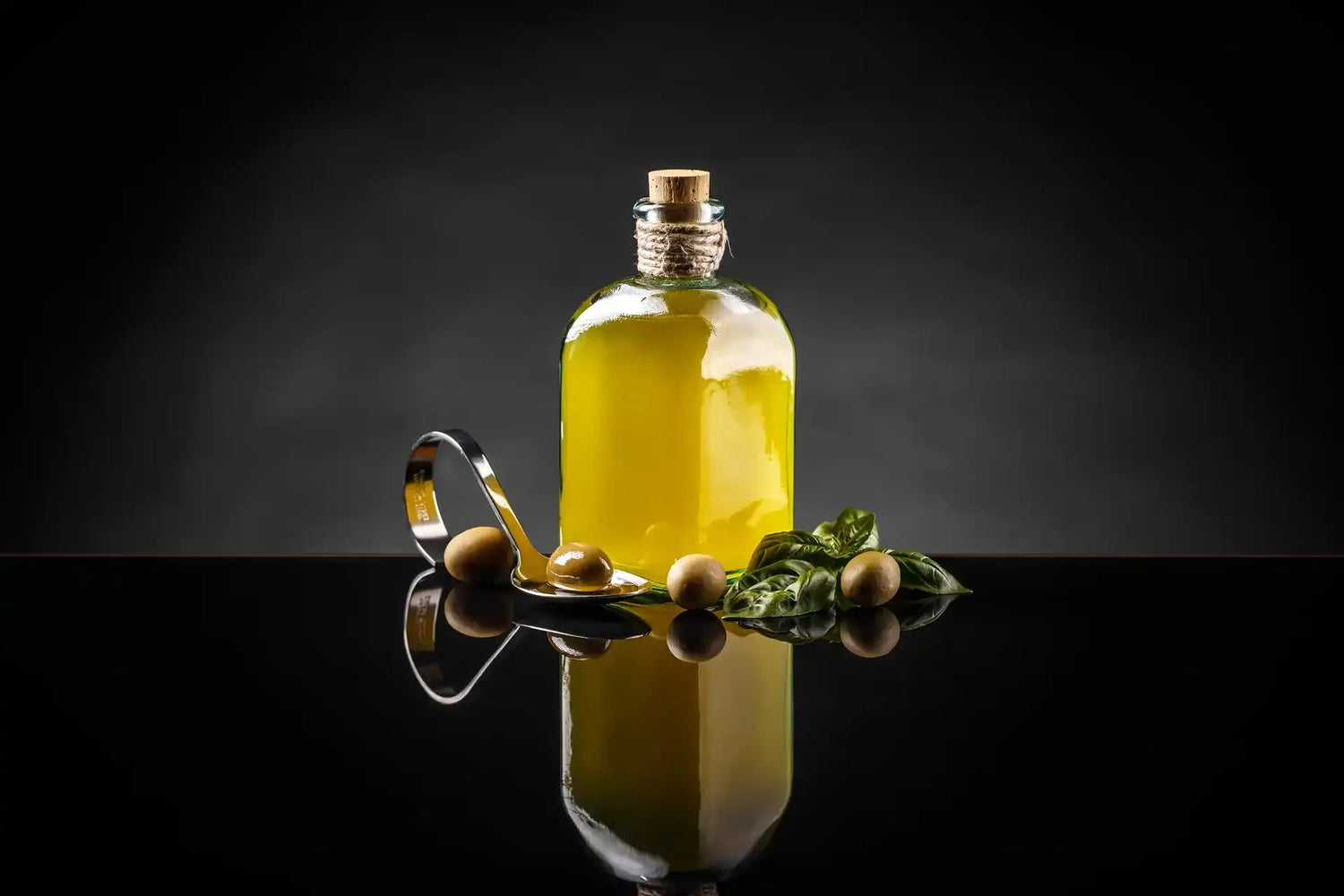 Olivenöl-Extra-Vergine-kaufen-Hochwertige-native-Olivenöle-online HKShopCompany